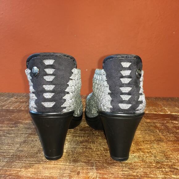 Bernie Mev Chesca Pump Shootie Womens 37 6-6.5 Silver Black Metallic Futuristic - Picture 4 of 11